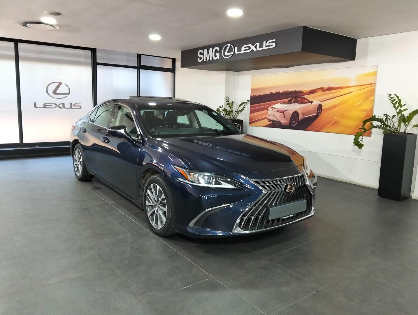 Lexus ES 300h EX